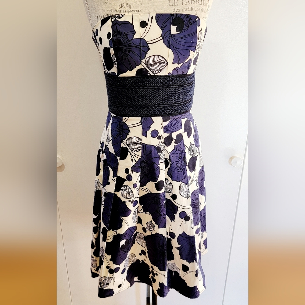 Kay Unger Strapless Dress